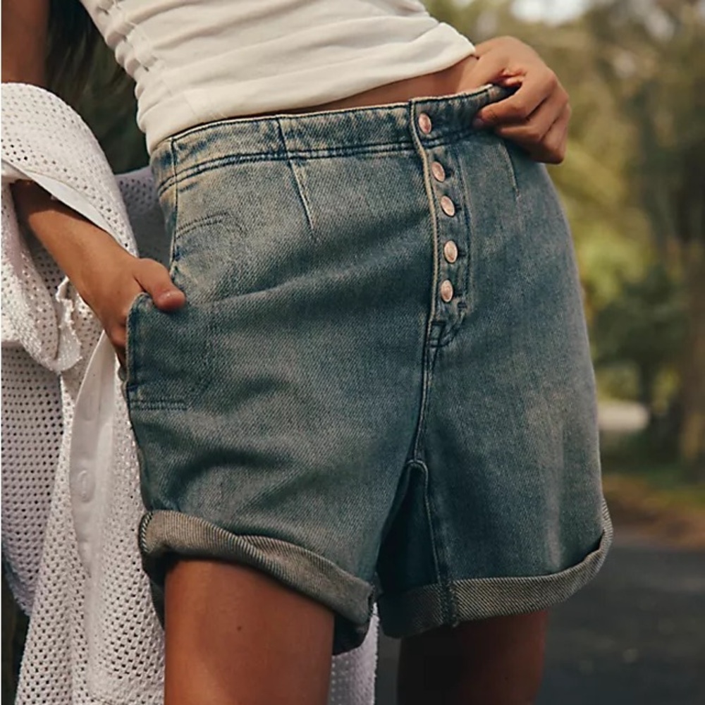 Free People We the Free Osaka Relaxed Shorts